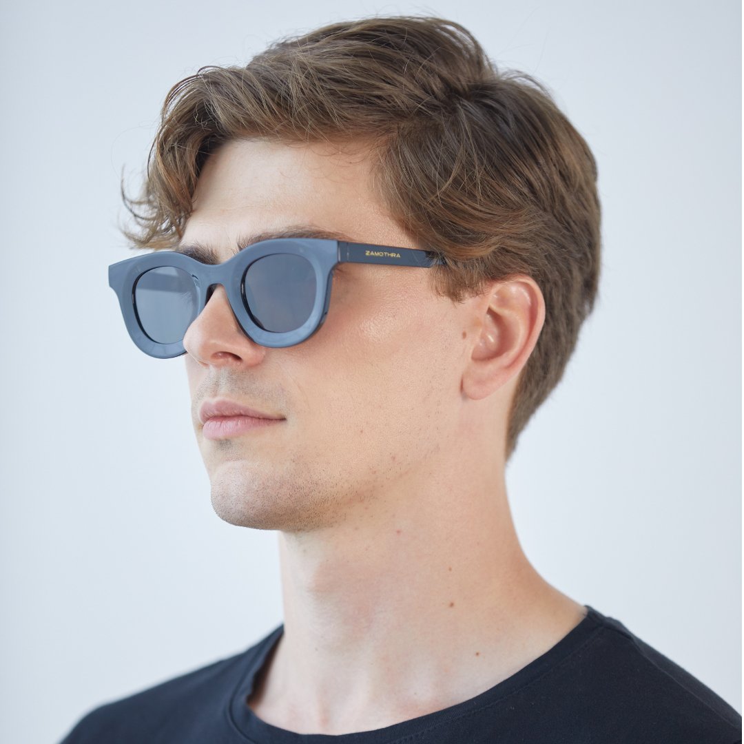 LOIS / Midnight - Zamothra Sunglasses